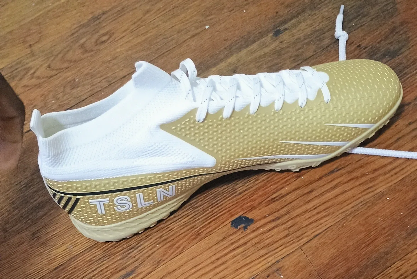 TSLN White/Gold Football Shoes image indicator(4)
