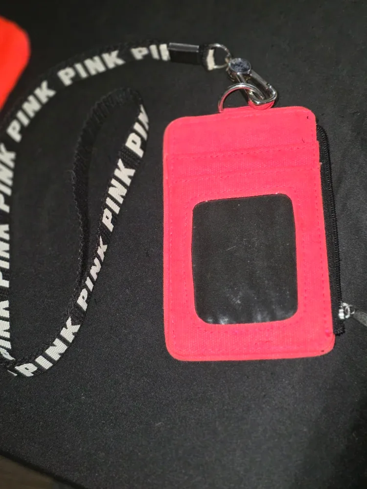 PINK Lanyard Cardholder image indicator(2)