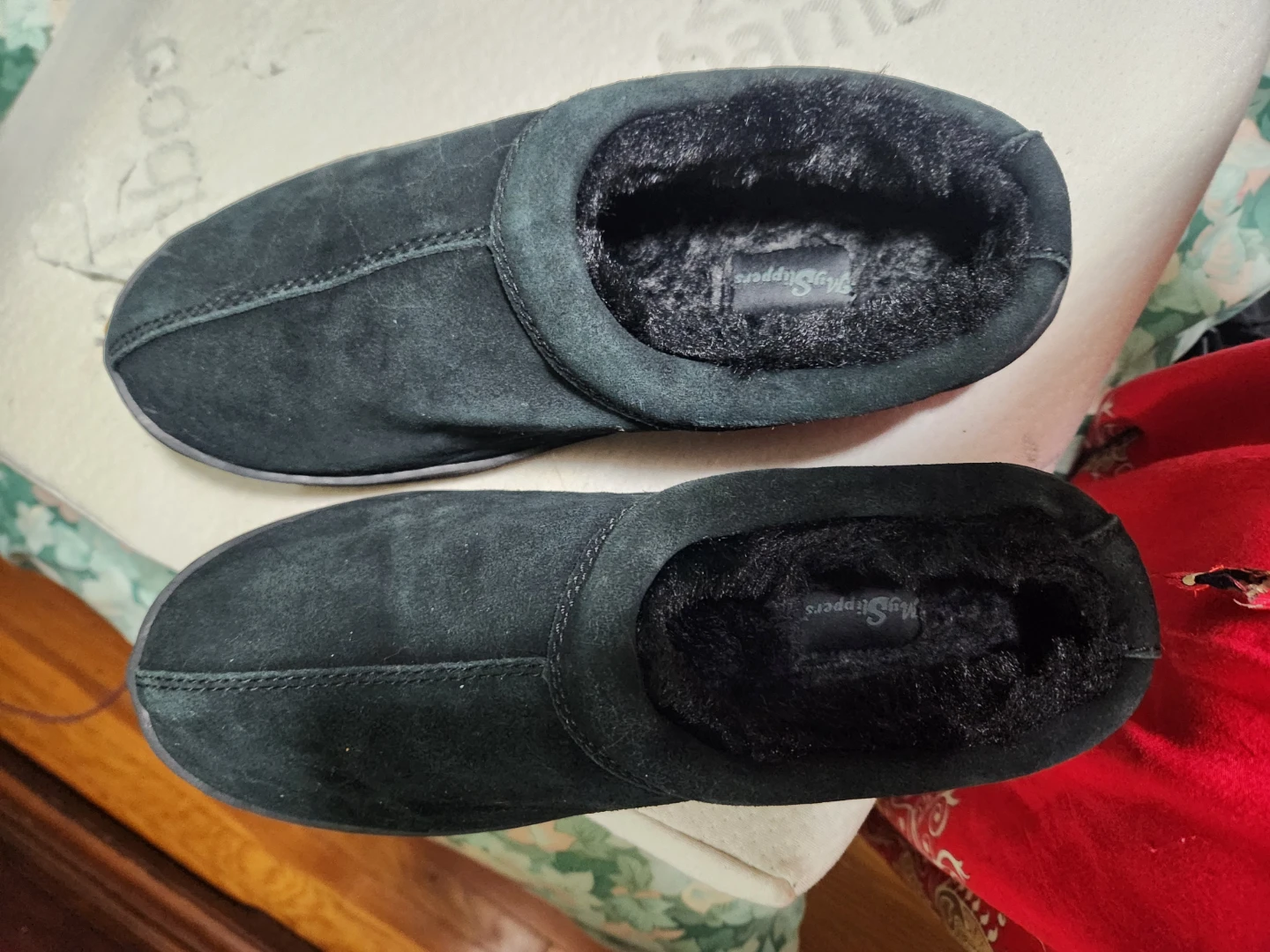 My Slippers Black Slippers Size 10 - photo 3