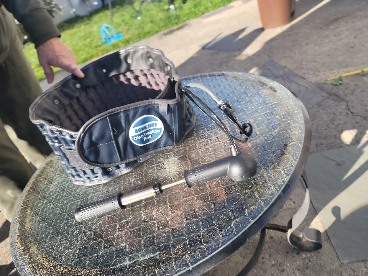 Hong Jing Disc Traction Back Belt image indicator(4)