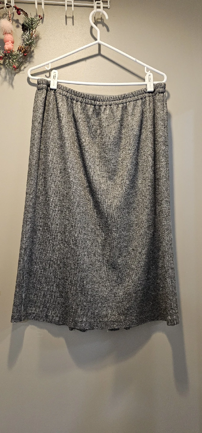 Miss Mona Mouse Grey Skirt large - photo 3