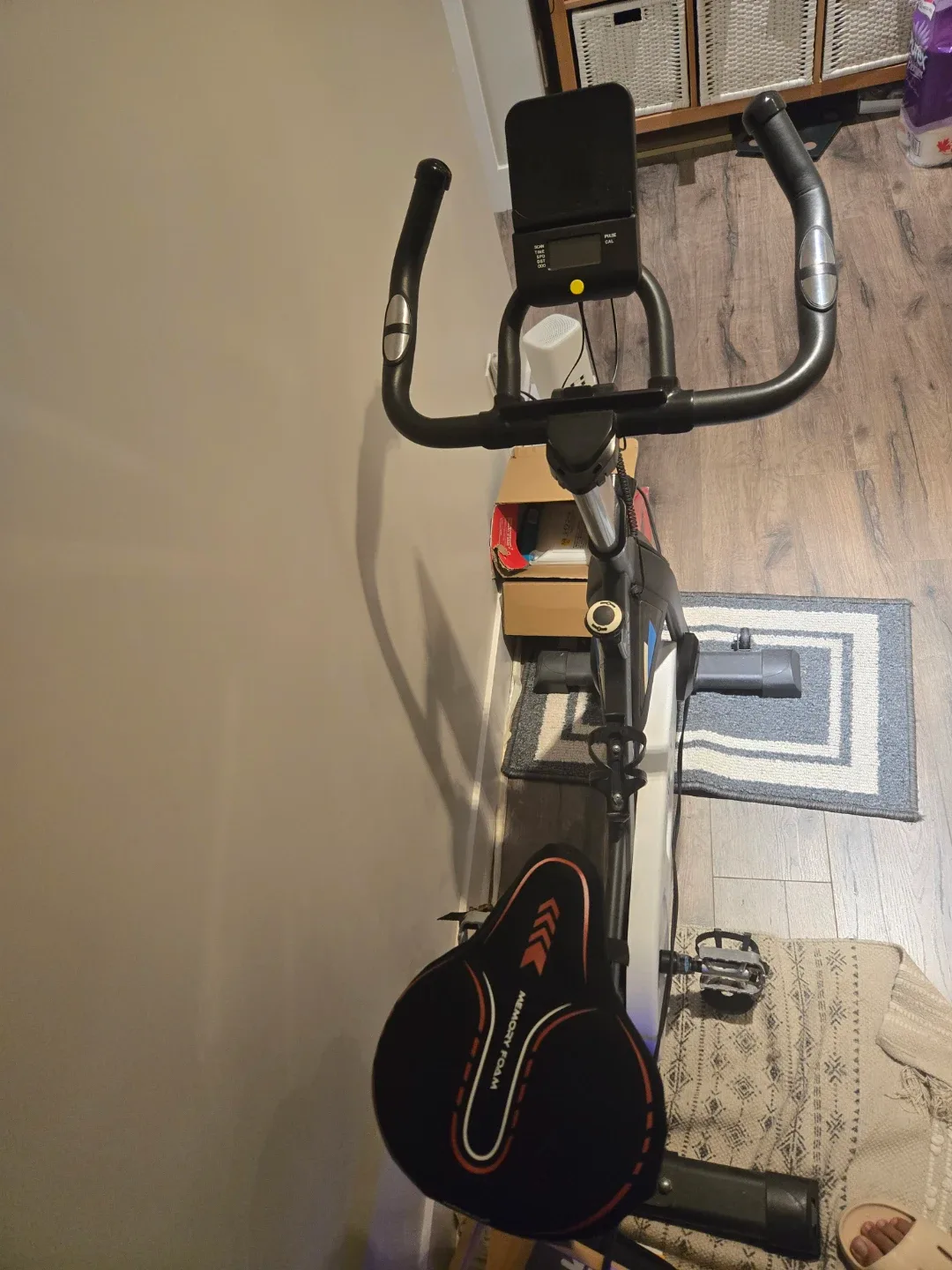 Labgrey Exercise Bike image indicator(2)