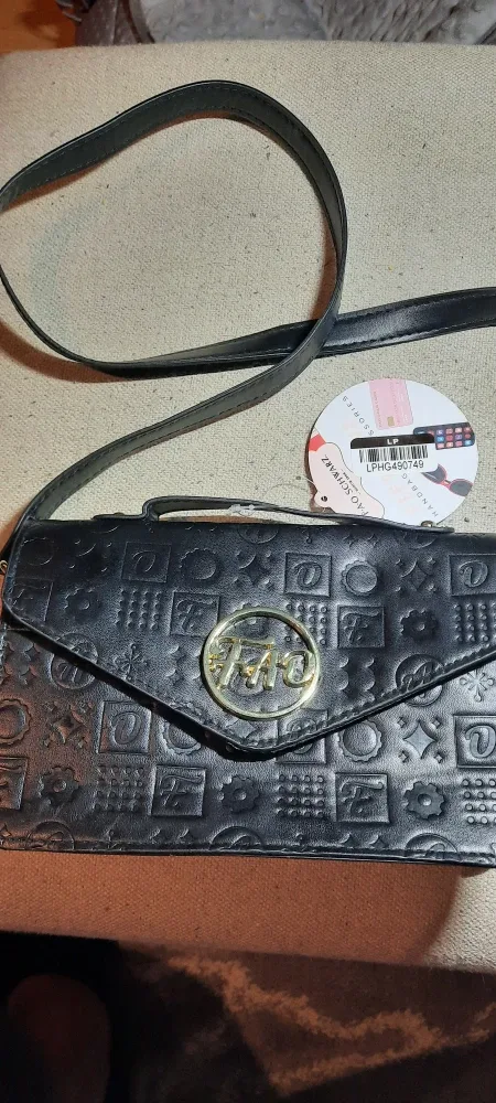 New FAO Schwarz Fifth Ave Kids Handbag image indicator(2)