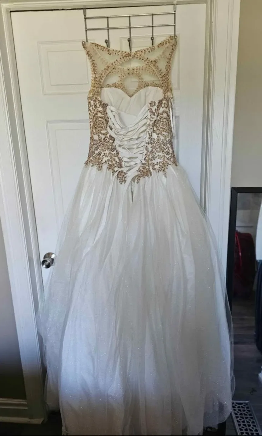 White & Gold Embellished Formal Dress image indicator(2)