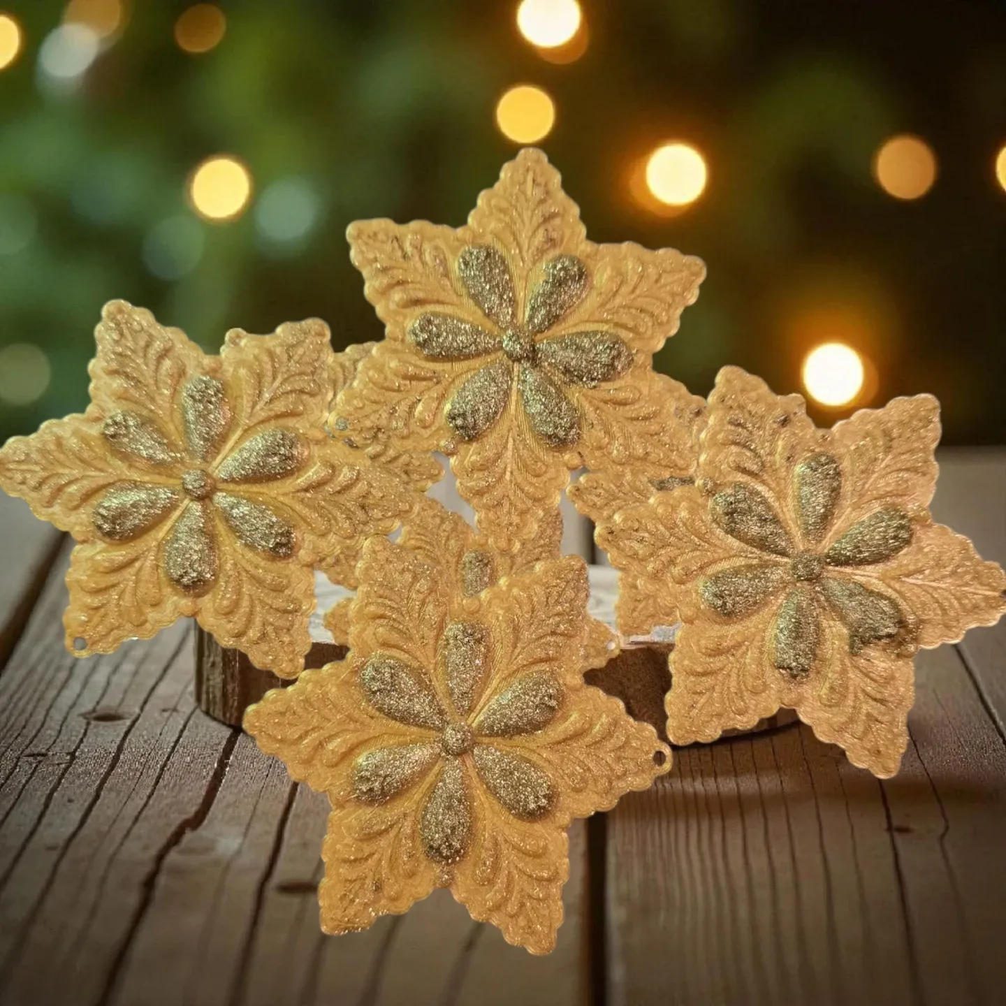 Gold Snowflake Ornaments set.4pcs