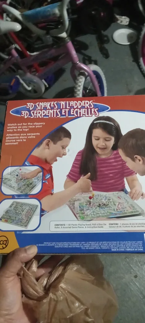 3D Snakes 'n Ladders Board Game image indicator(3)