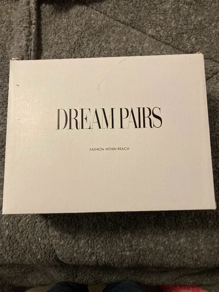 NEW Grey Winter Boots - Size 8 image indicator(4)