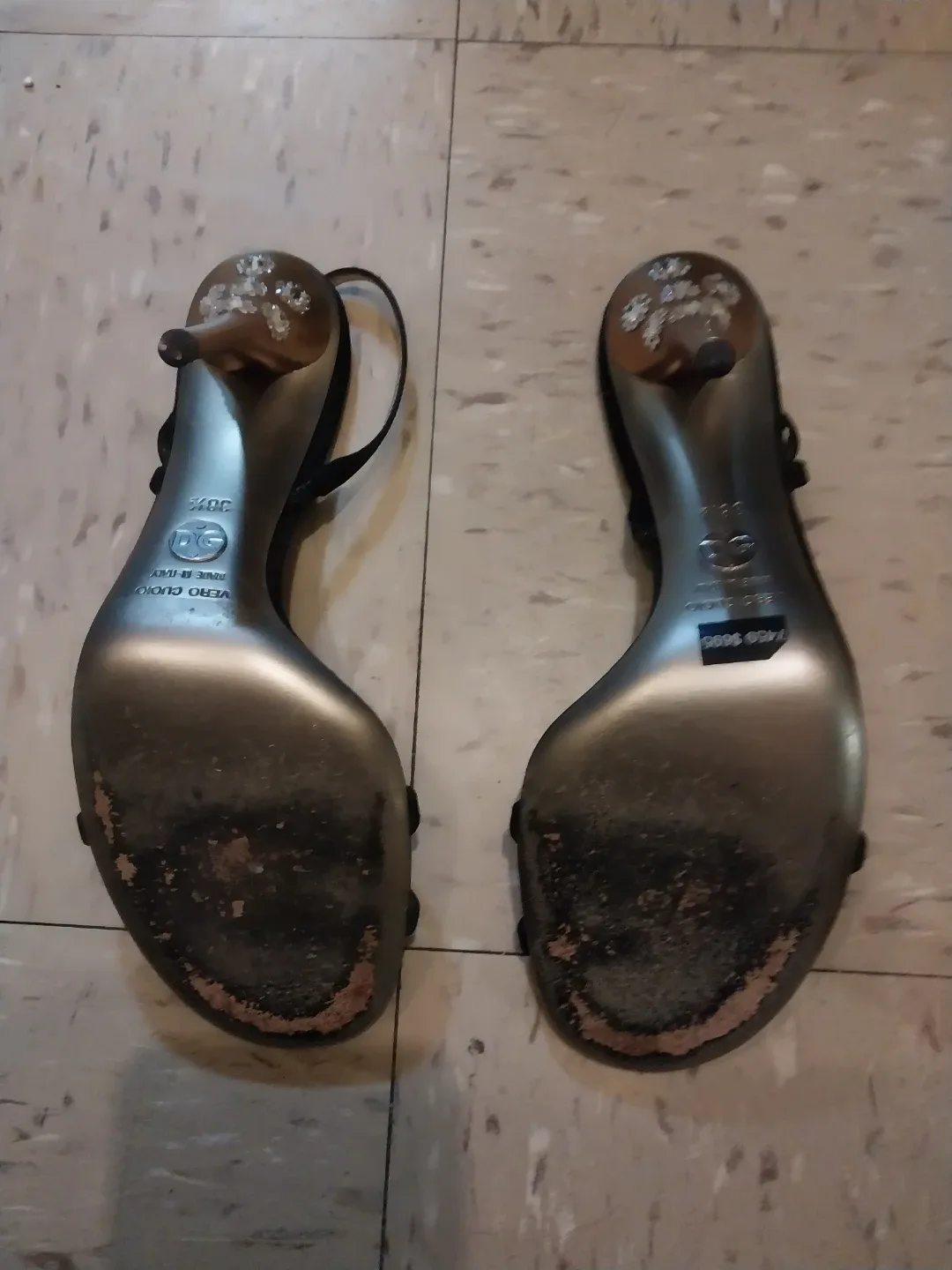 VINTAGE ab fab Dolce & Gabbana Black Heels Size 38.5 image indicator(4)