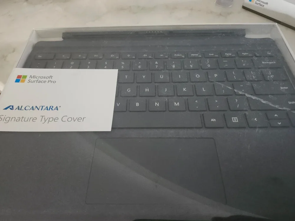 Microsoft Surface Pro Alcantara Signature Type Cover - New