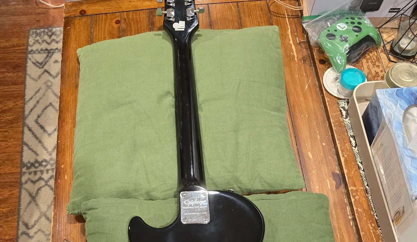 Epiphone Junior Model Electric Guitar image indicator(3)