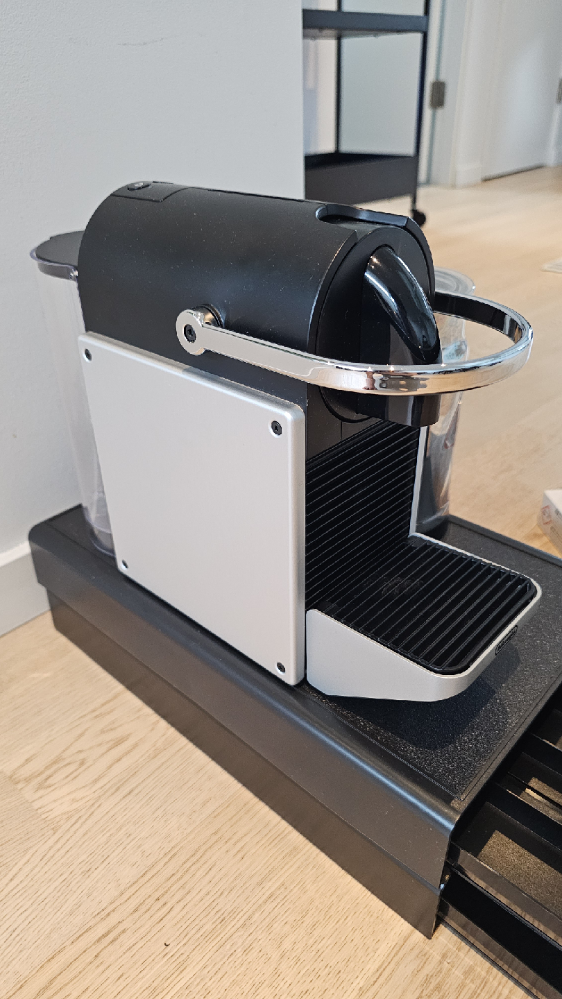 Nespresso Essenza Mini Coffee Maker with Aeroccino - photo 2