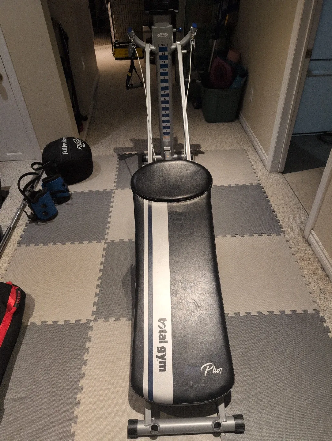 Total Gym Plus Home Fitness Exercise Machine image indicator(2)