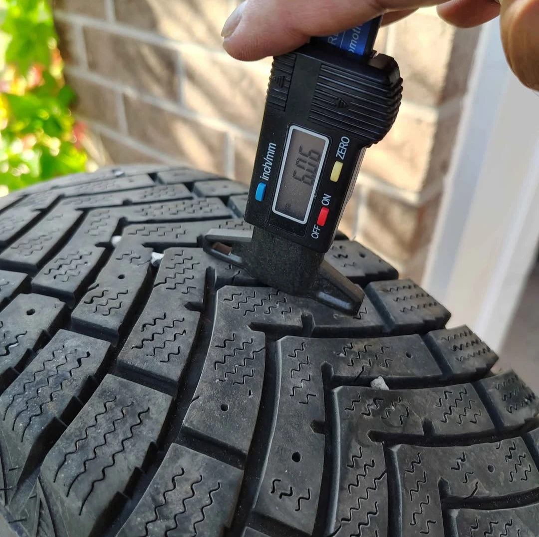 Ironman Polar Trax 175/65R14 Winter Tires - photo 4