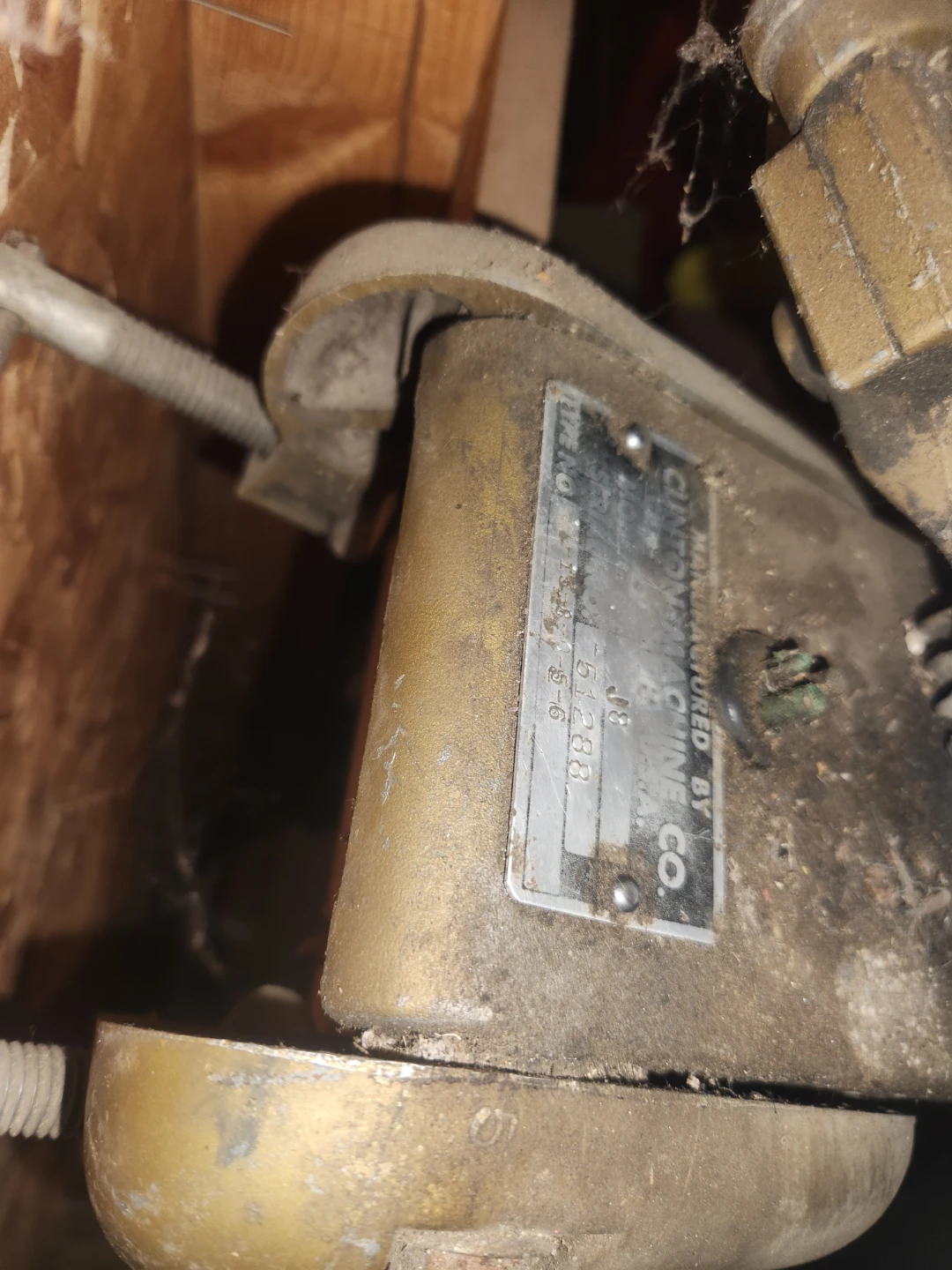 Vintage Clinton Apache 40 Outboard Motor - photo 3