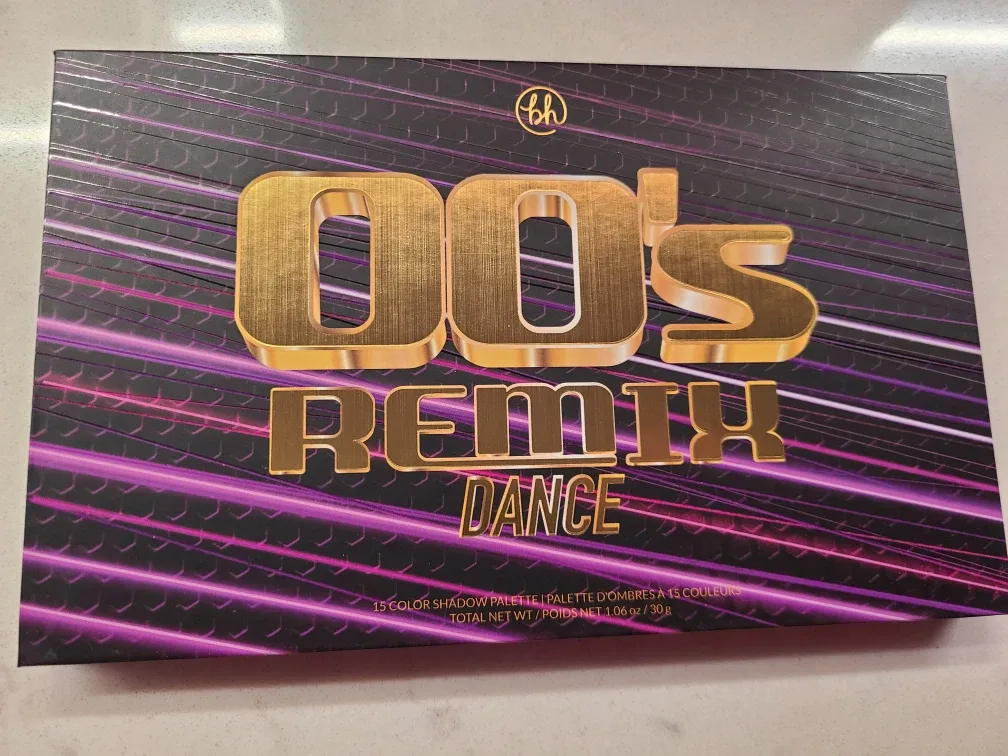 BH Cosmetics 00's Remix Dance Eyeshadow Palette image indicator(5)