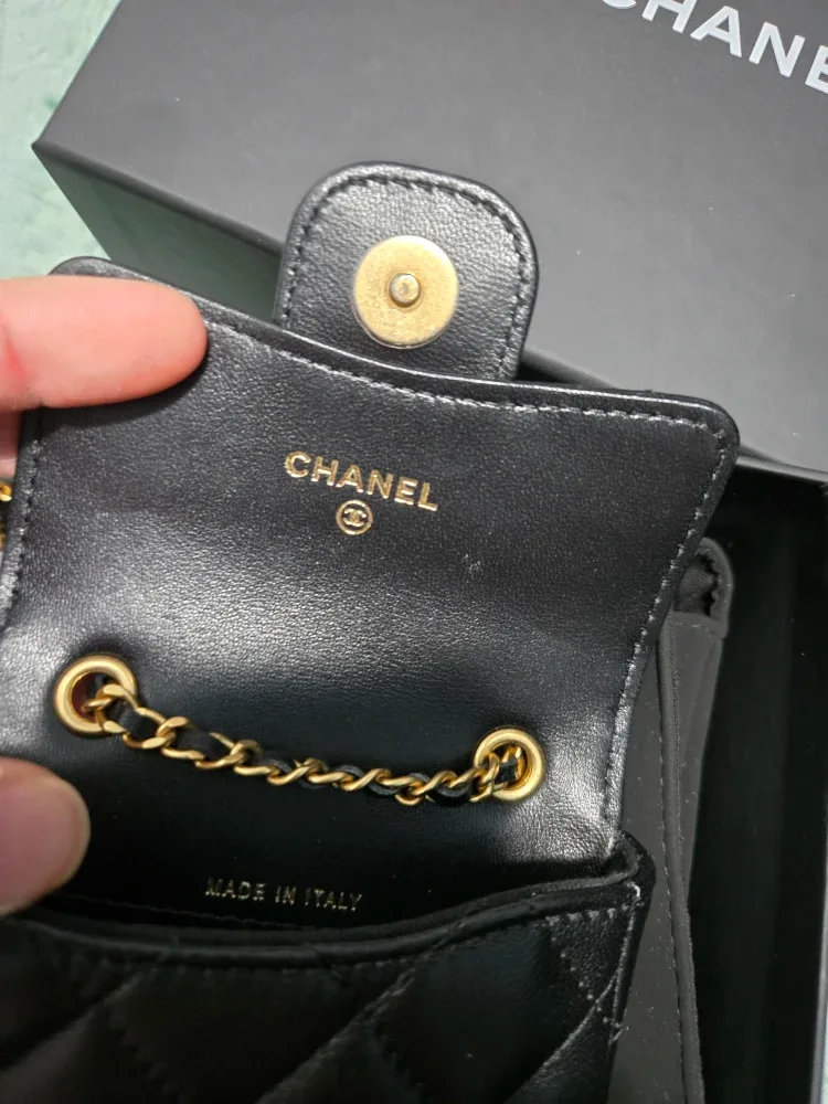 Chanel Black Mini Flap Bag with Chain image indicator(4)