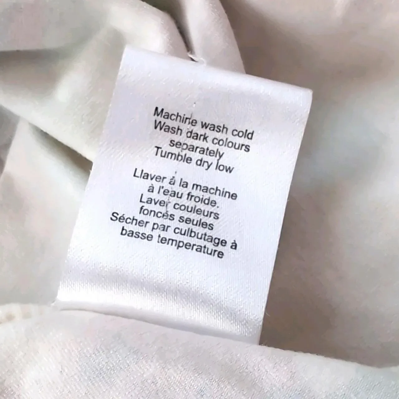 Aritzia Talula Floral Dress - Size Small image indicator(7)