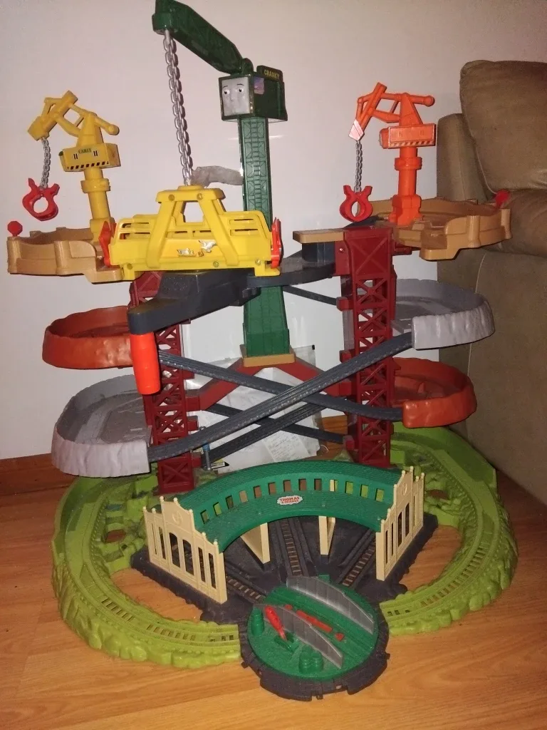 Thomas & Friends Lift & Load Crane Set image indicator(2)