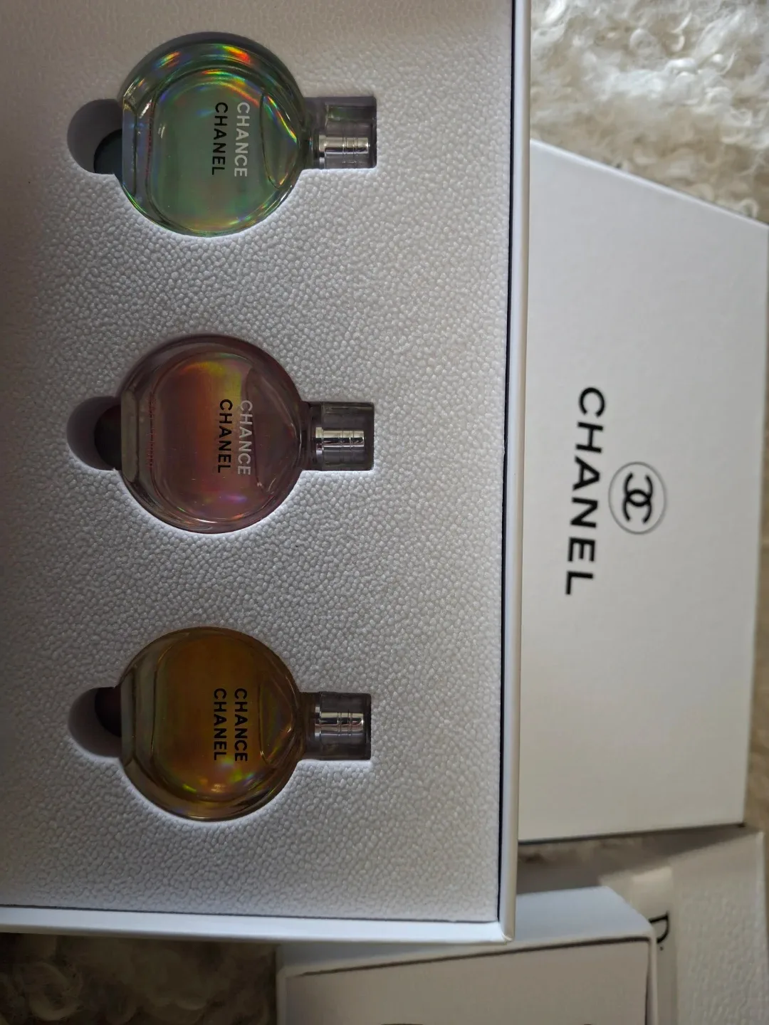 Chanel, Dior, Gucci Perfume Miniature Set image indicator(4)