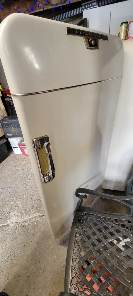 1950s Vintage Frigidaire refrigerator image indicator(3)