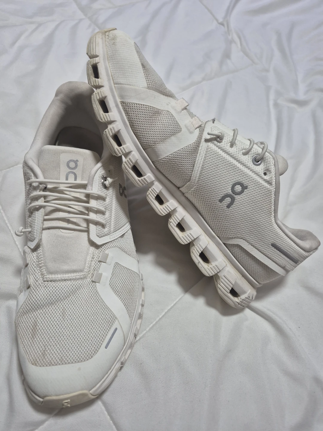 On Cloud White Running Shoes - US Men's 8.5