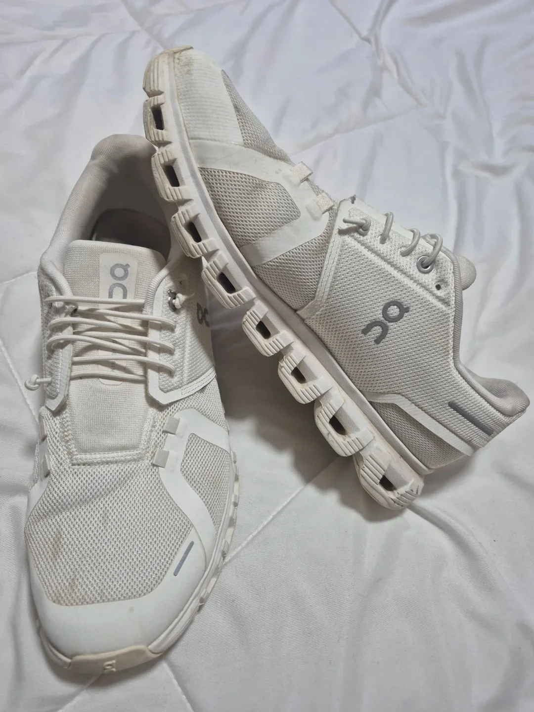 On Cloud White Running Shoes - US Men's 8.5