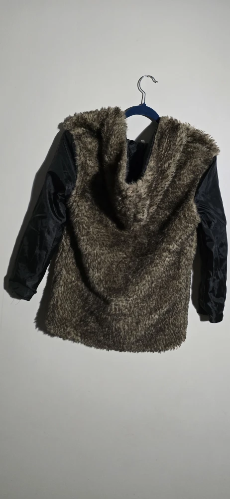 Faux Fur Vest with Sleeves, Size S - photo 3