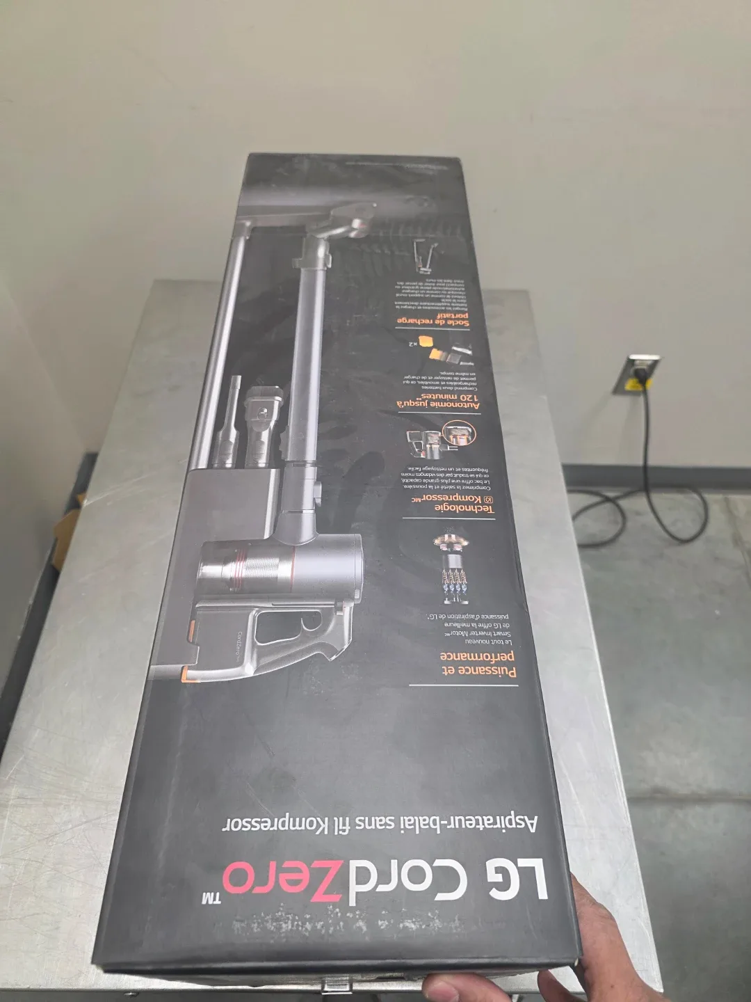 LG CordZero Kompressor Cordless Stick Vacuum - New in Box!