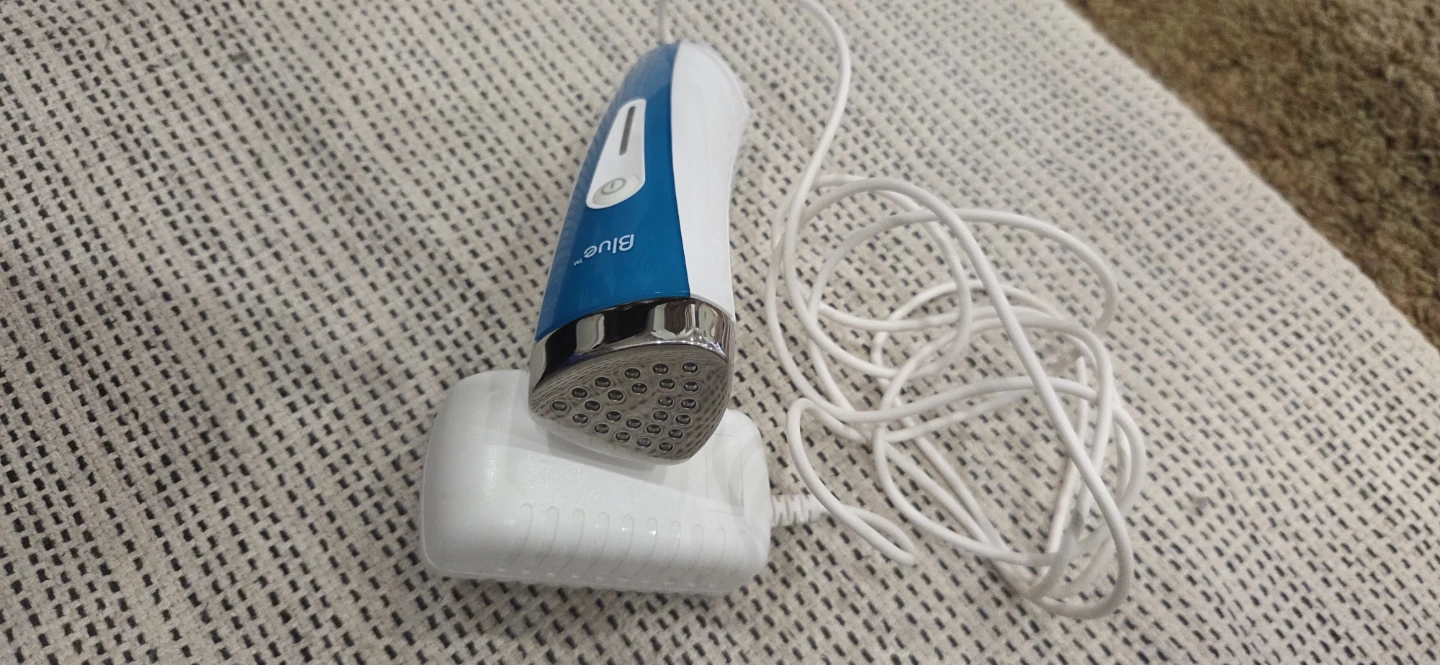 Blue Facial Device - photo 3