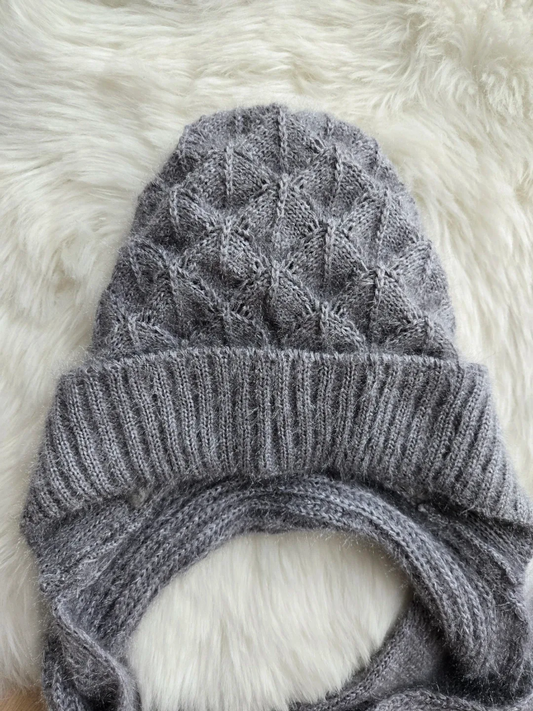 Combined Grey Knit Hat and Scarf image indicator(2)