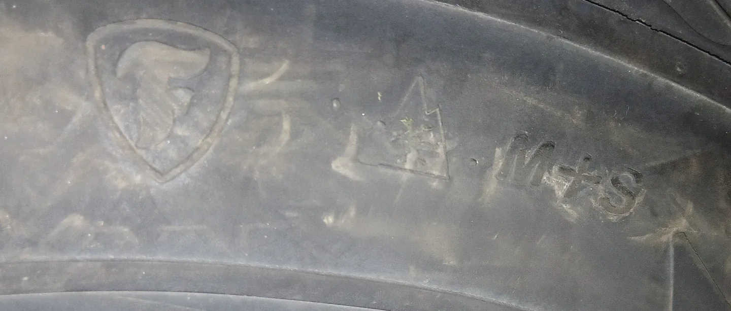 Firestone Winter Tires P215/70R16 image indicator(5)