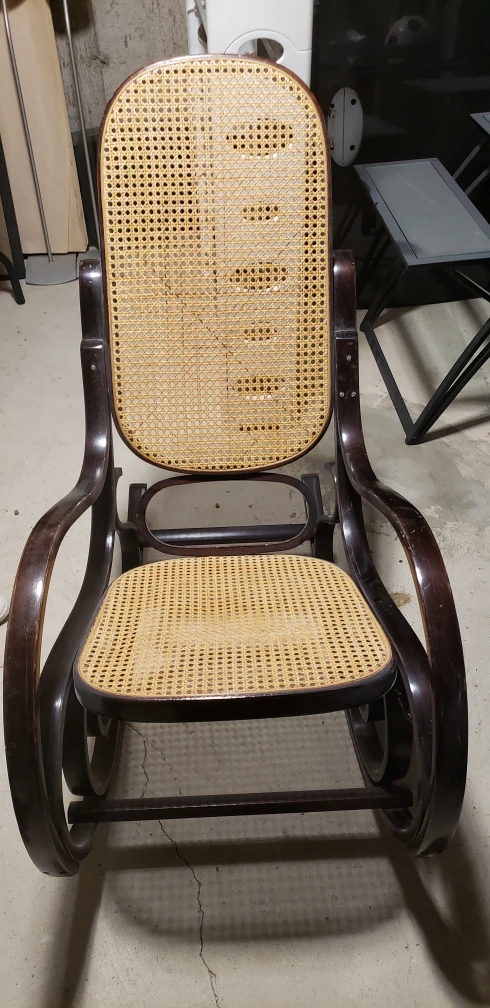 Bentwood Rocking Chair - photo 2