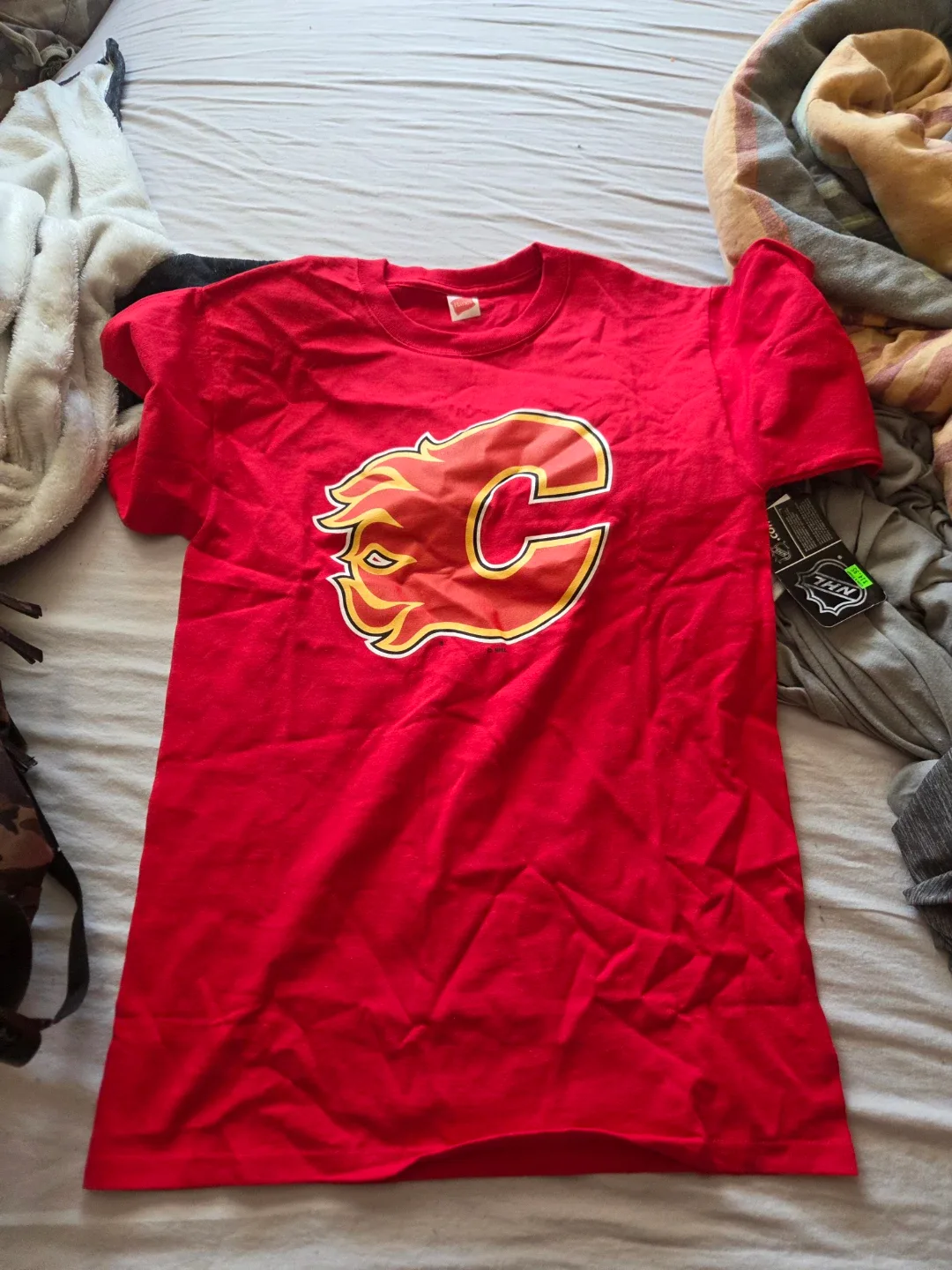 Calgary Flames T-Shirt & Bib Set - New with Tags!