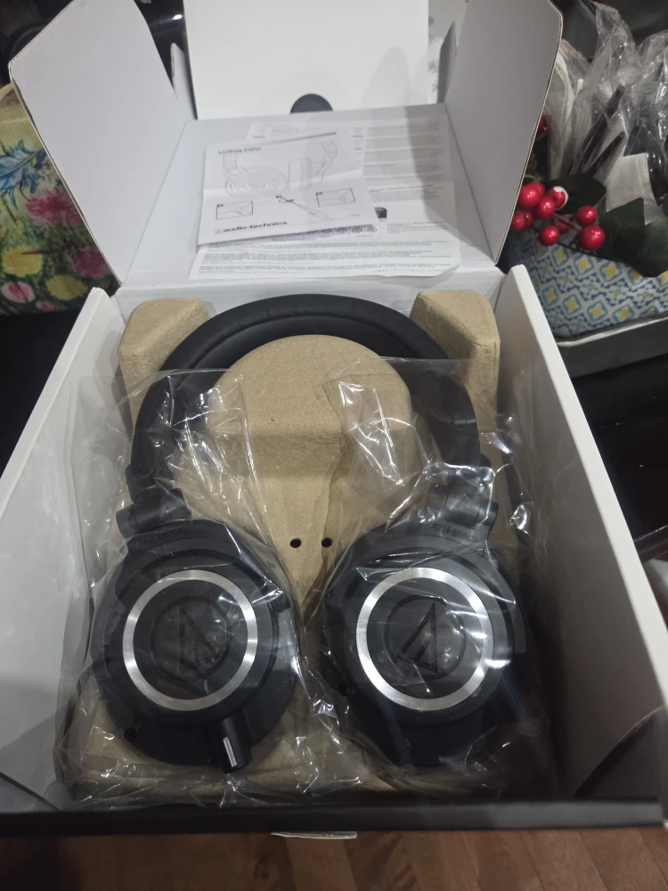 Audio-Technica ATH-M50x Professional Monitor Headphones - photo 3