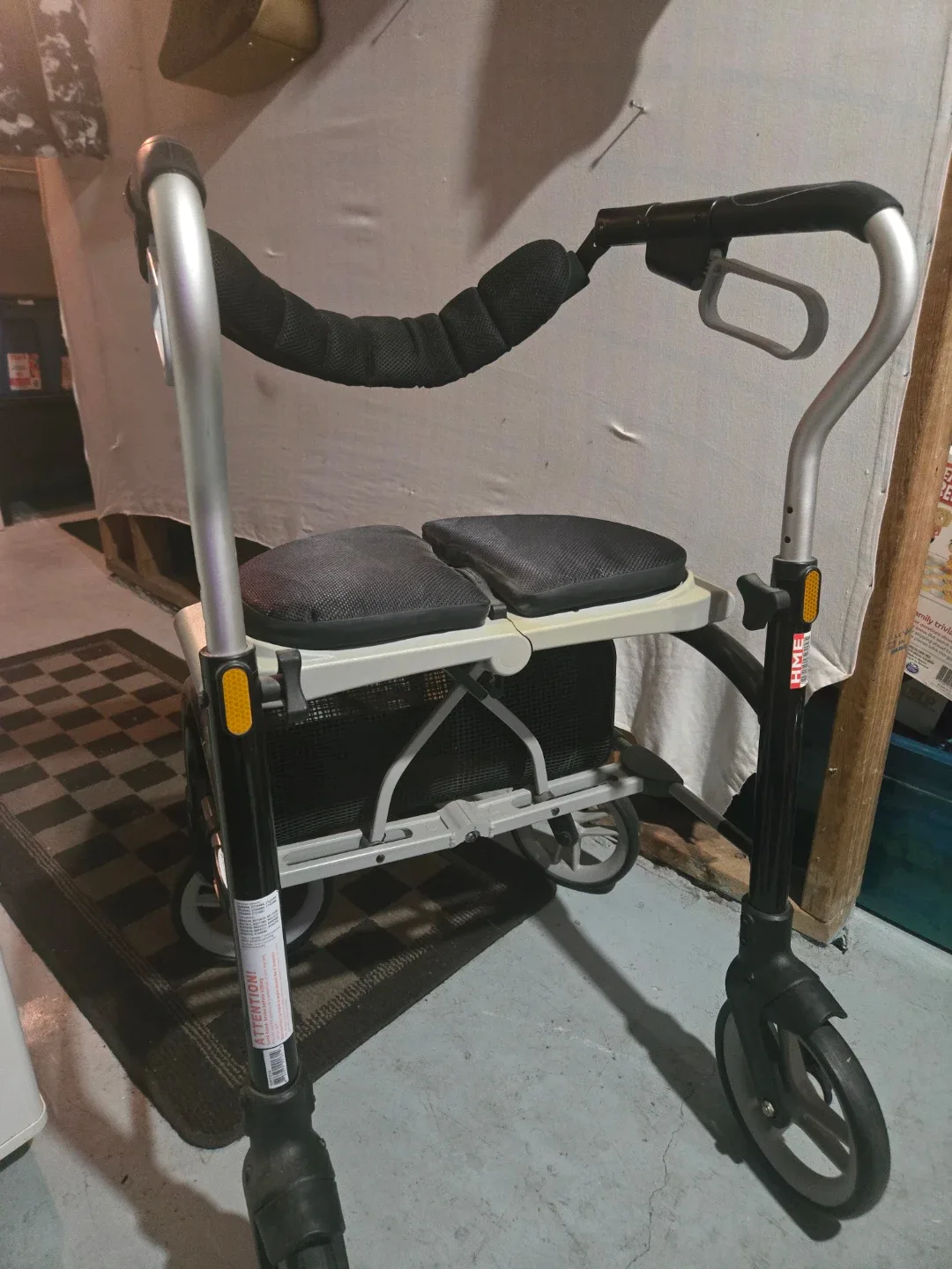 Evolution Xpresso Lite Tall C Walker image indicator(3)