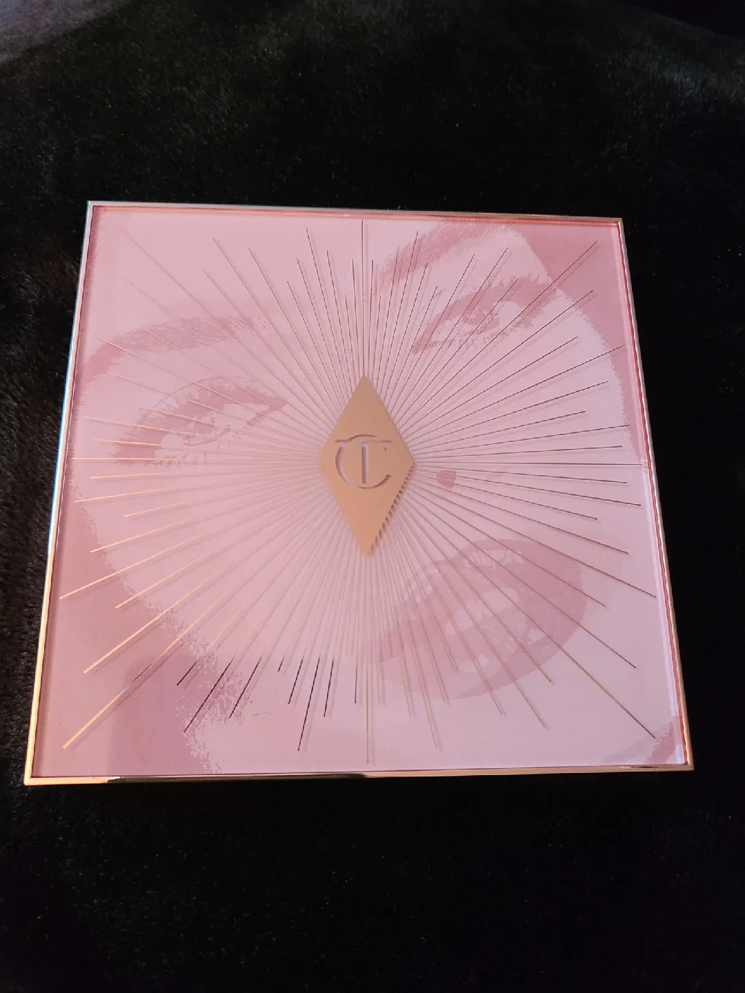 Charlotte Tilbury Nudegasm Face Palette image indicator(3)