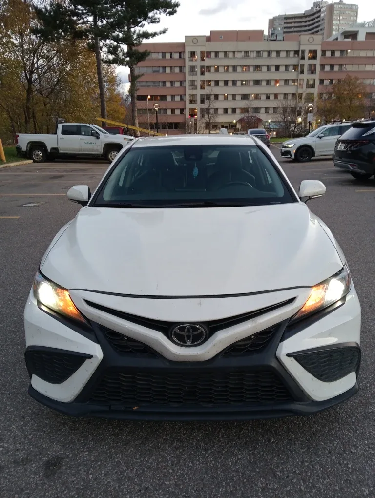 Toyota Camry - Black Interior, 80292 km image indicator(9)