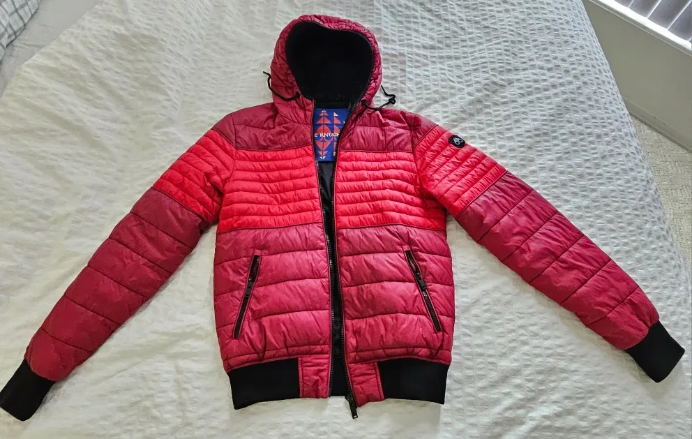 Moose Knuckles Puffer Jacket - Size S image indicator(2)