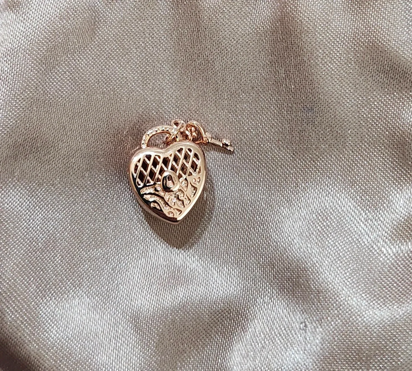 Rose Heart Locket Charm thumbnail