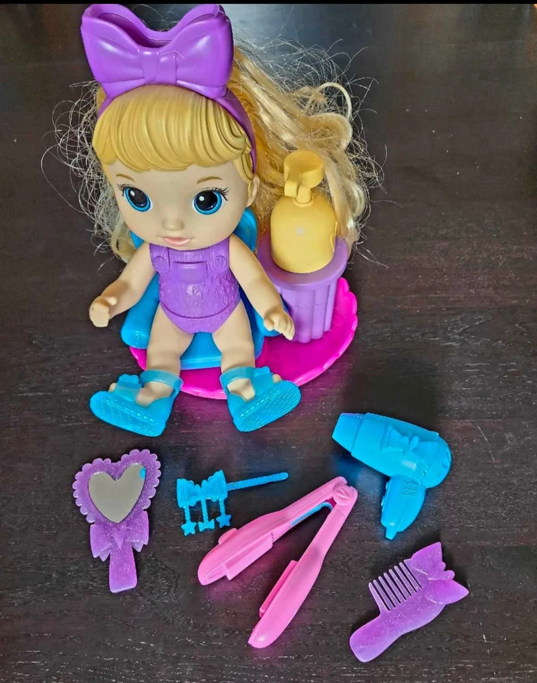 Baby Alive Sudsy Styling doll! Pick up in Kitchener, $20 thumbnail