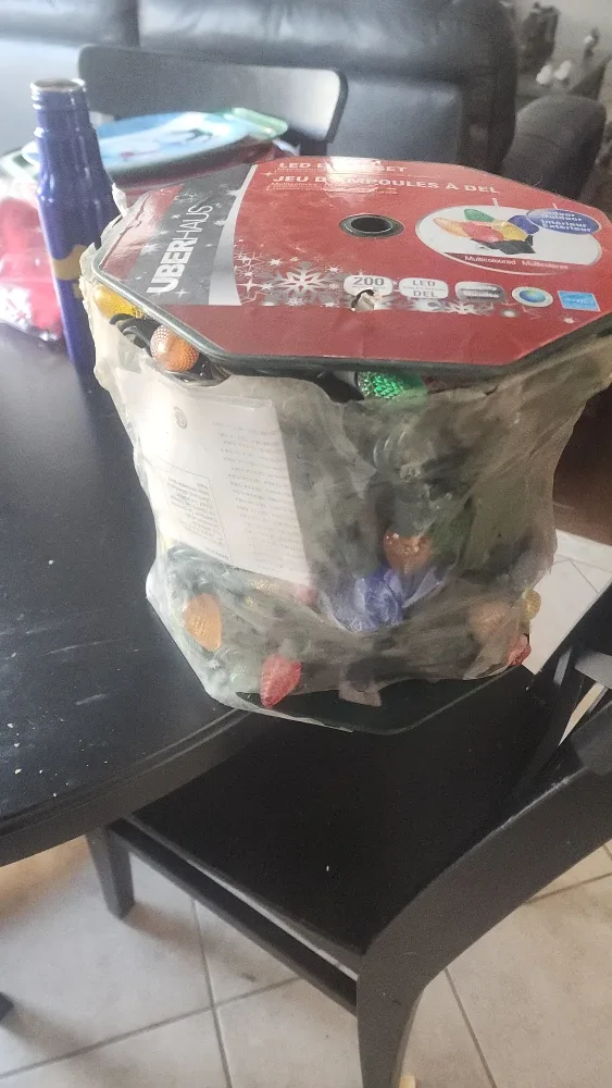 Uberhaus LED Light Set - Multicoloured image indicator(2)