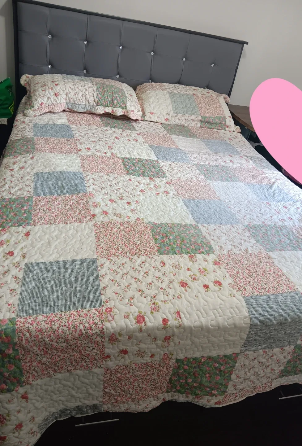 Queen Size Bed Frame image indicator(2)