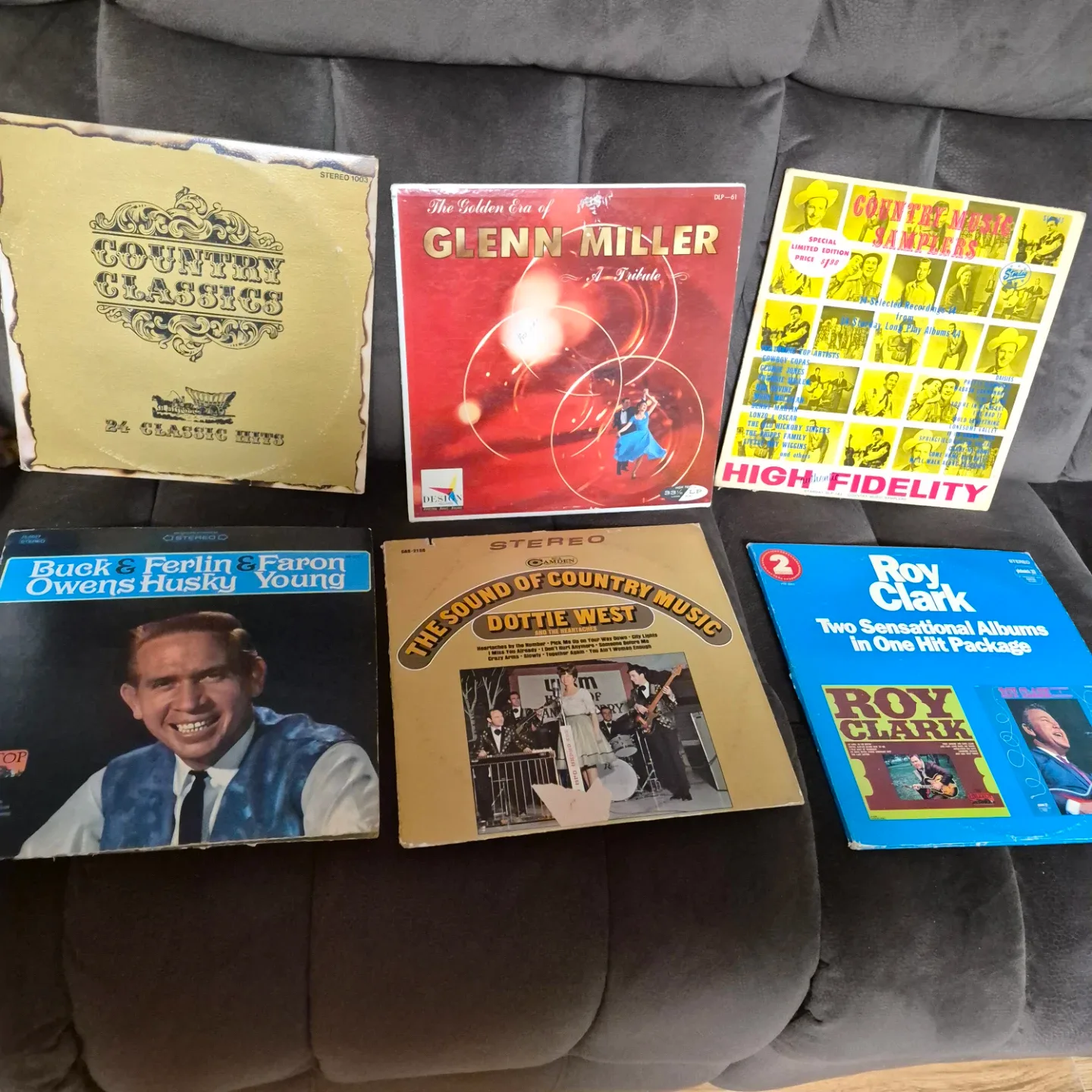 Vintage Vinyl Records - Assorted Titles image indicator(7)