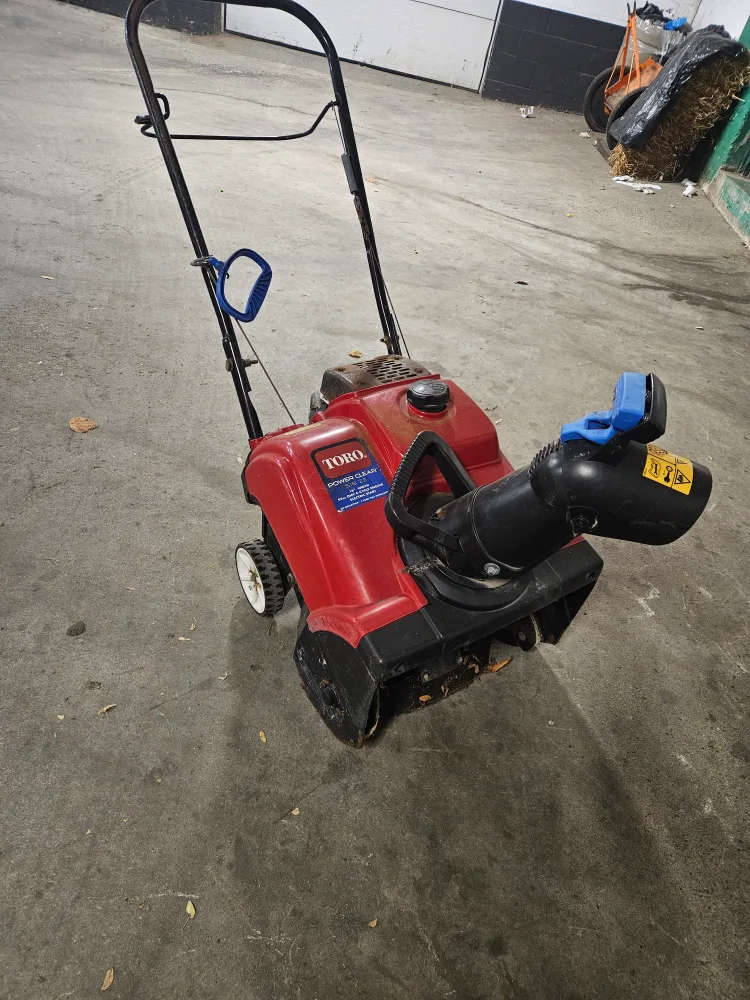 Toro Power Clear Snow Blower