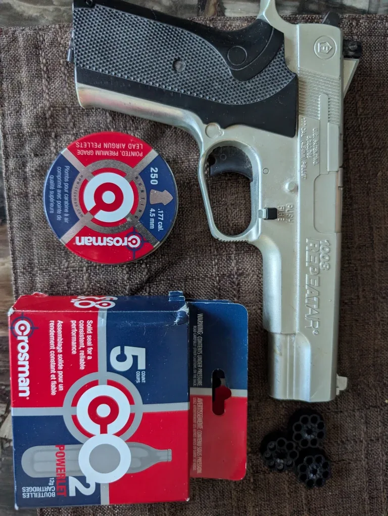 Crossman 1008 Repeatair Pellet Gun