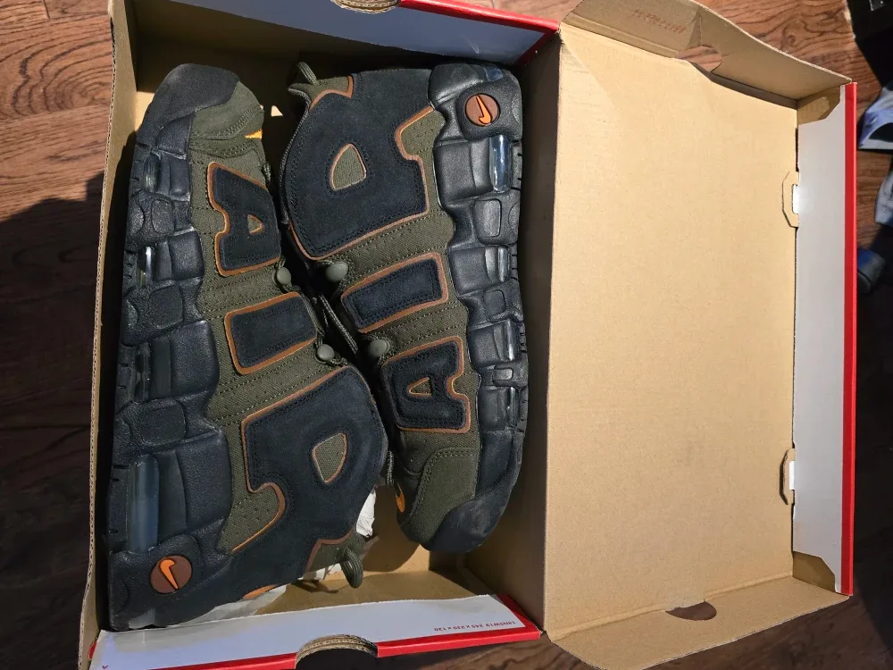Nike Air More Uptempo '96 Olive image indicator(2)