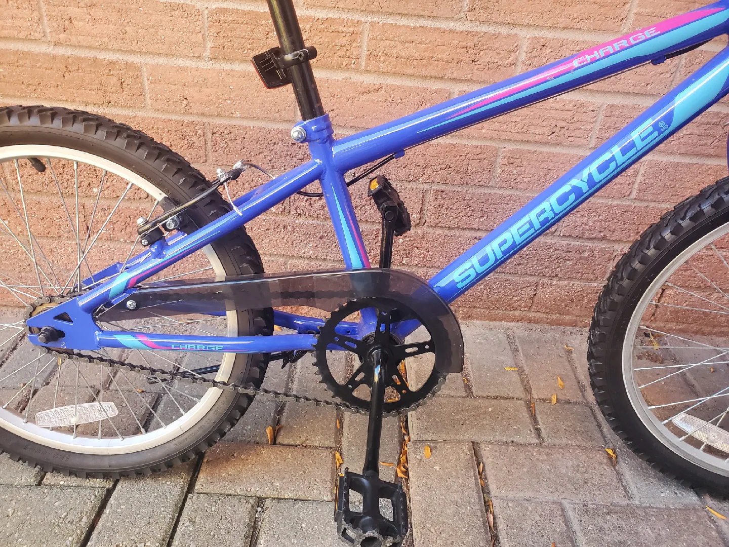 Supercycle Charge Kids' Bike - Blue image indicator(2)