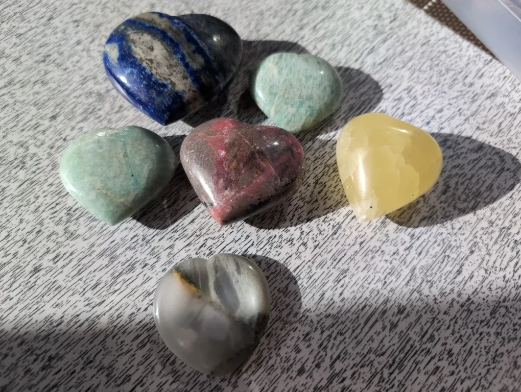 Assorted Heart-Shaped Gemstones thumbnail