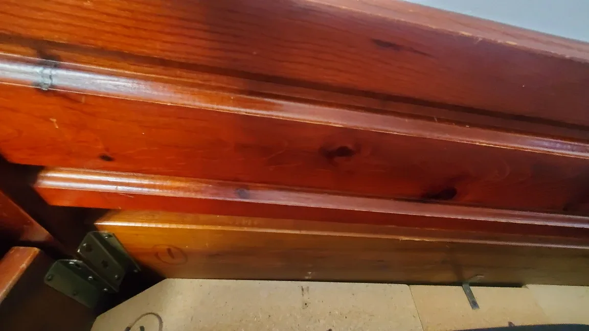 Queen Pine Wood Bed Frame image indicator(3)