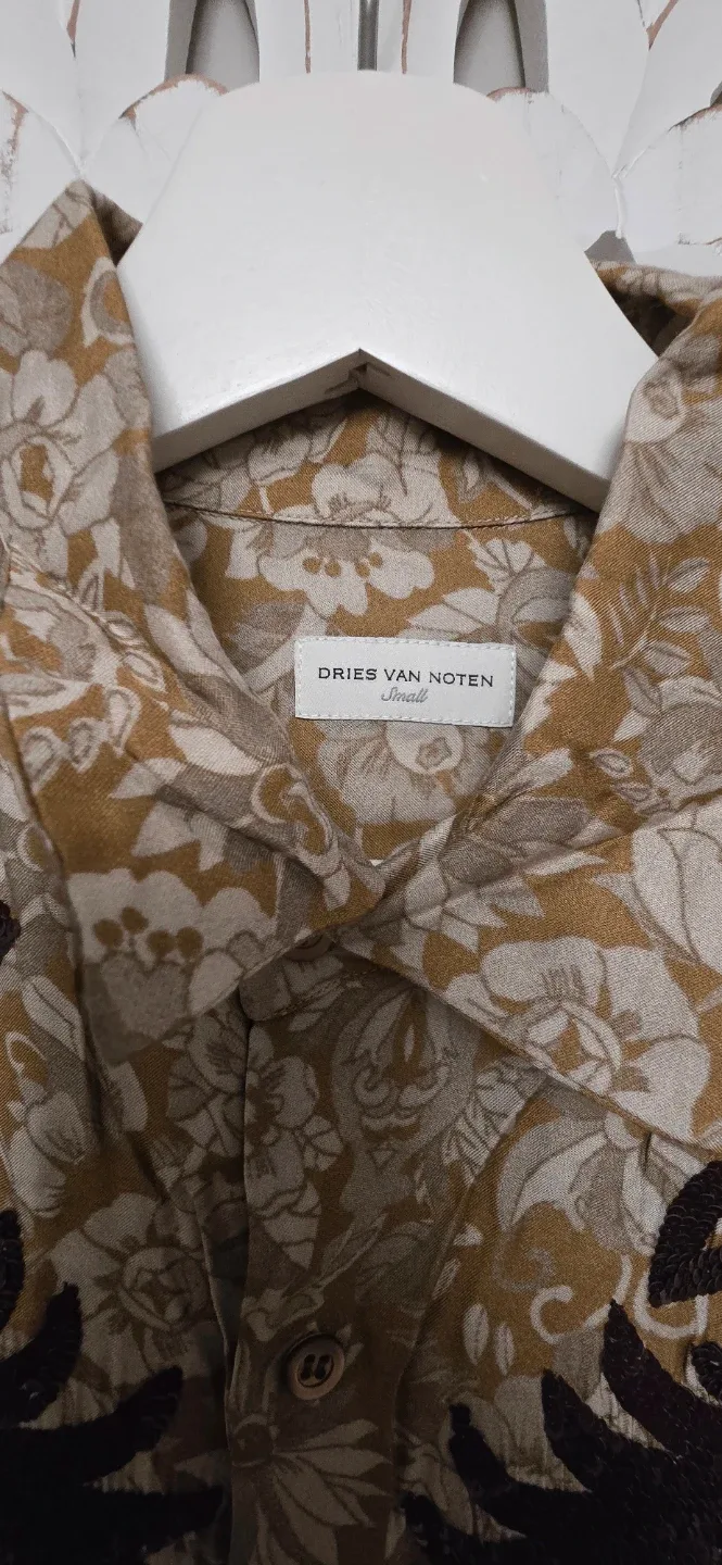 Dries Van Noten Floral Shirt - Size Small image indicator(3)